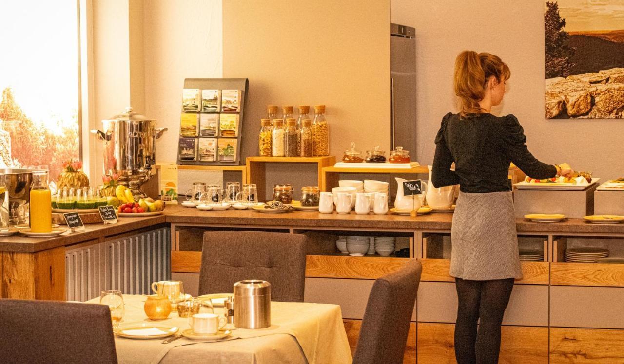 Landgasthaus & Hotel Zur Krone 达恩 外观 照片